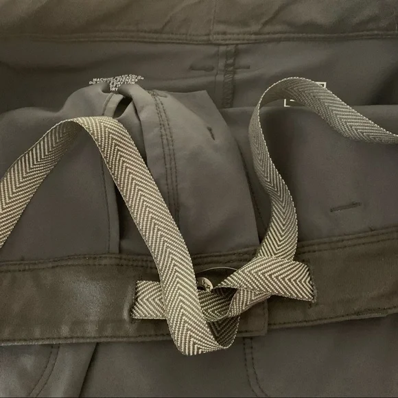 REI Northway Skort Skirt Stretch Asphalt Grey Hiking Activewear Travel Quick Dry - Picture 11 of 14